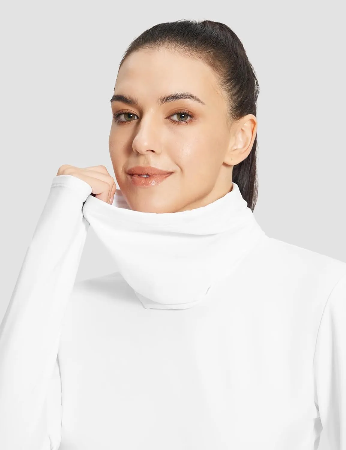baleaf Women's Thermal Long Sleeve Shirts Fleece Turtleneck Top Warm Undershirts with Detachable Neck Gaiter Thumbholes