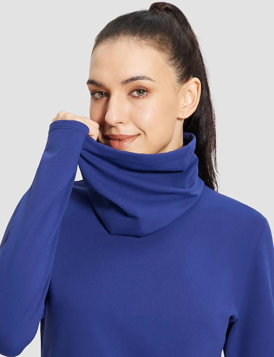 baleaf Women's Thermal Long Sleeve Shirts Fleece Turtleneck Top Warm Undershirts with Detachable Neck Gaiter Thumbholes