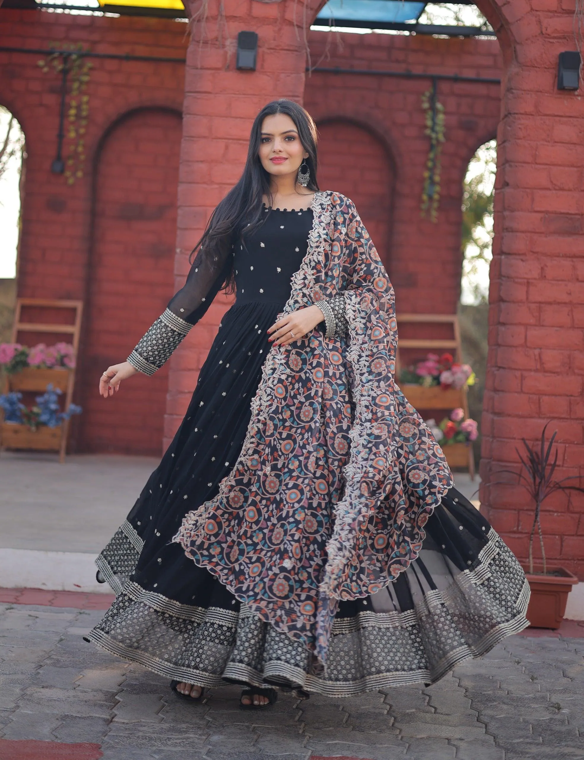 Black 🌟 Opulent Elegance Gown Set 🌟