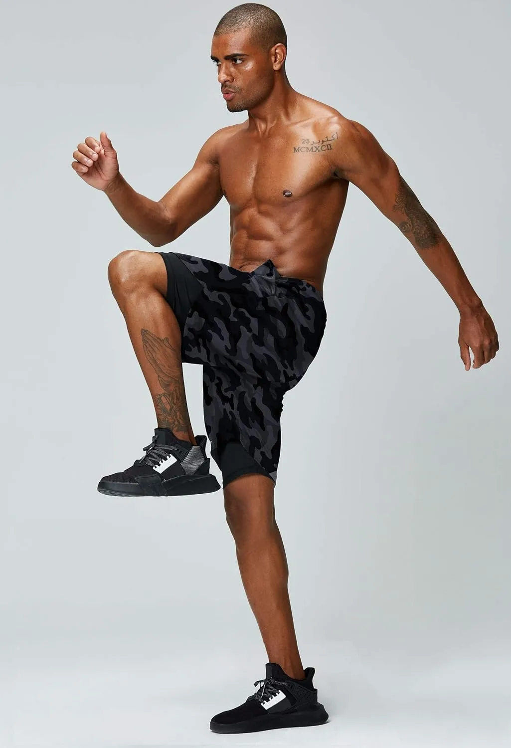 Camo Print Quick Dry Athletic Shorts With Secure Phone Pocket