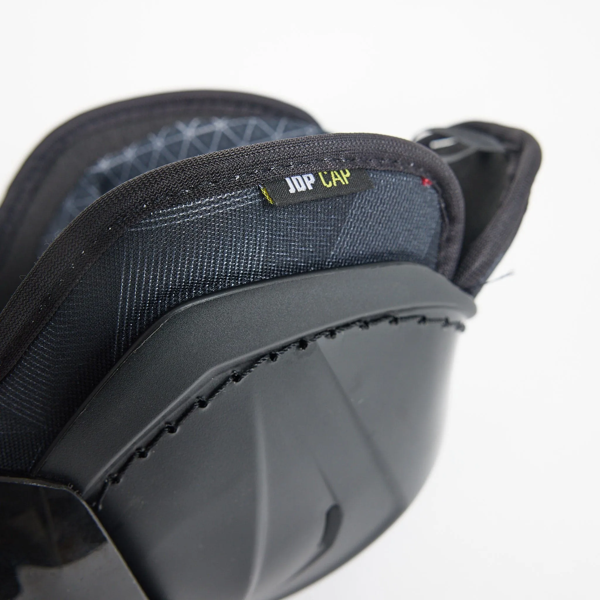 CCM Tacks Vector Senior Hockey Shin Guards