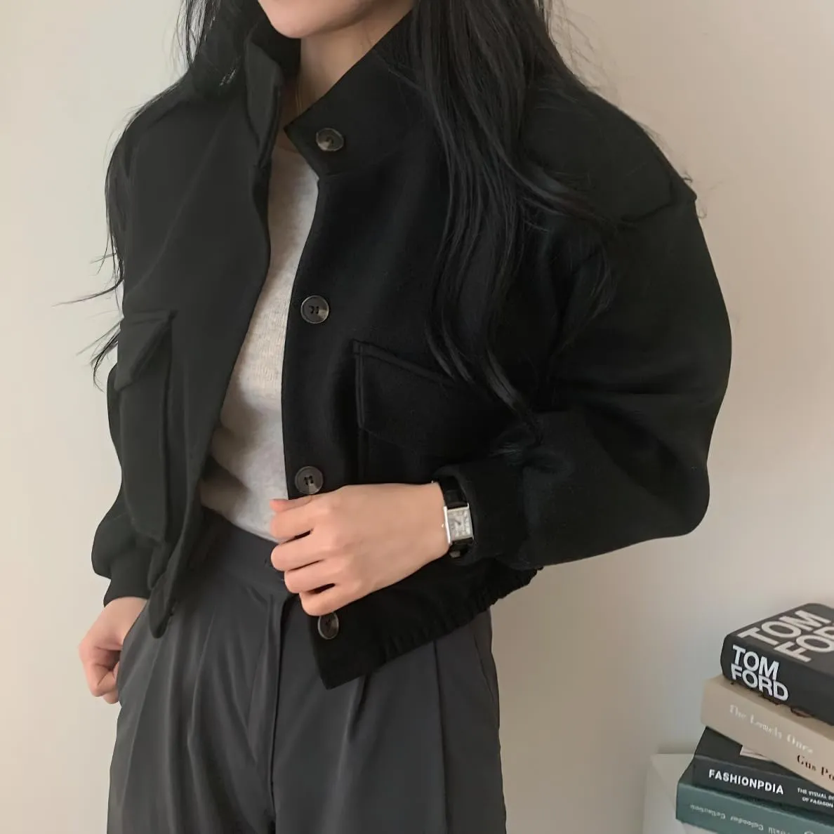 chouyatou Women's Stand Collar Wool Blend Cropped Trench Coat Button Front Short Jacket Coat with pockets