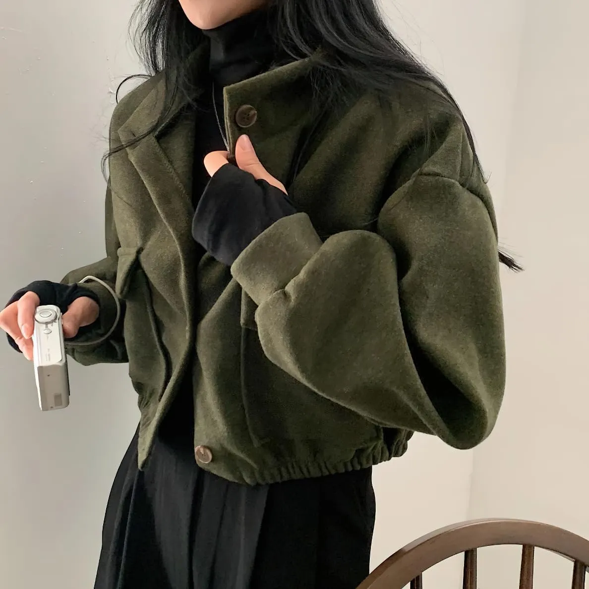 chouyatou Women's Stand Collar Wool Blend Cropped Trench Coat Button Front Short Jacket Coat with pockets