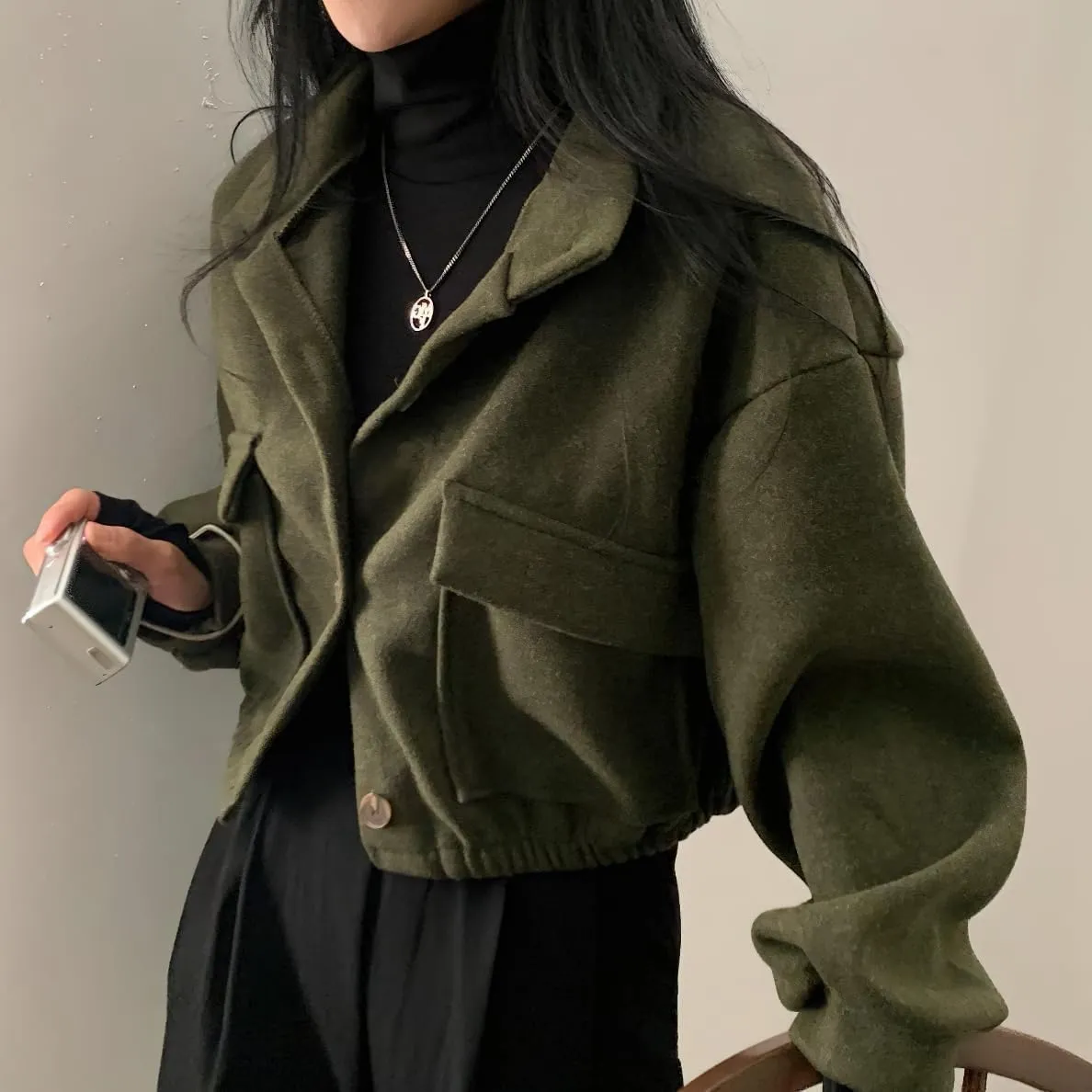 chouyatou Women's Stand Collar Wool Blend Cropped Trench Coat Button Front Short Jacket Coat with pockets