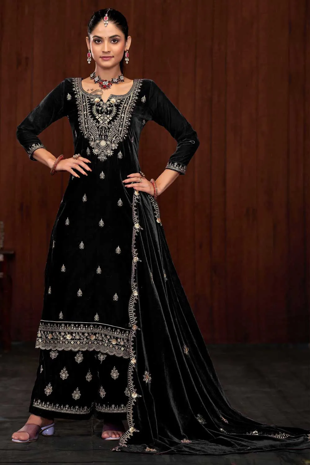 Creative Function Wear Velvet Palazzo Suit In Black Color