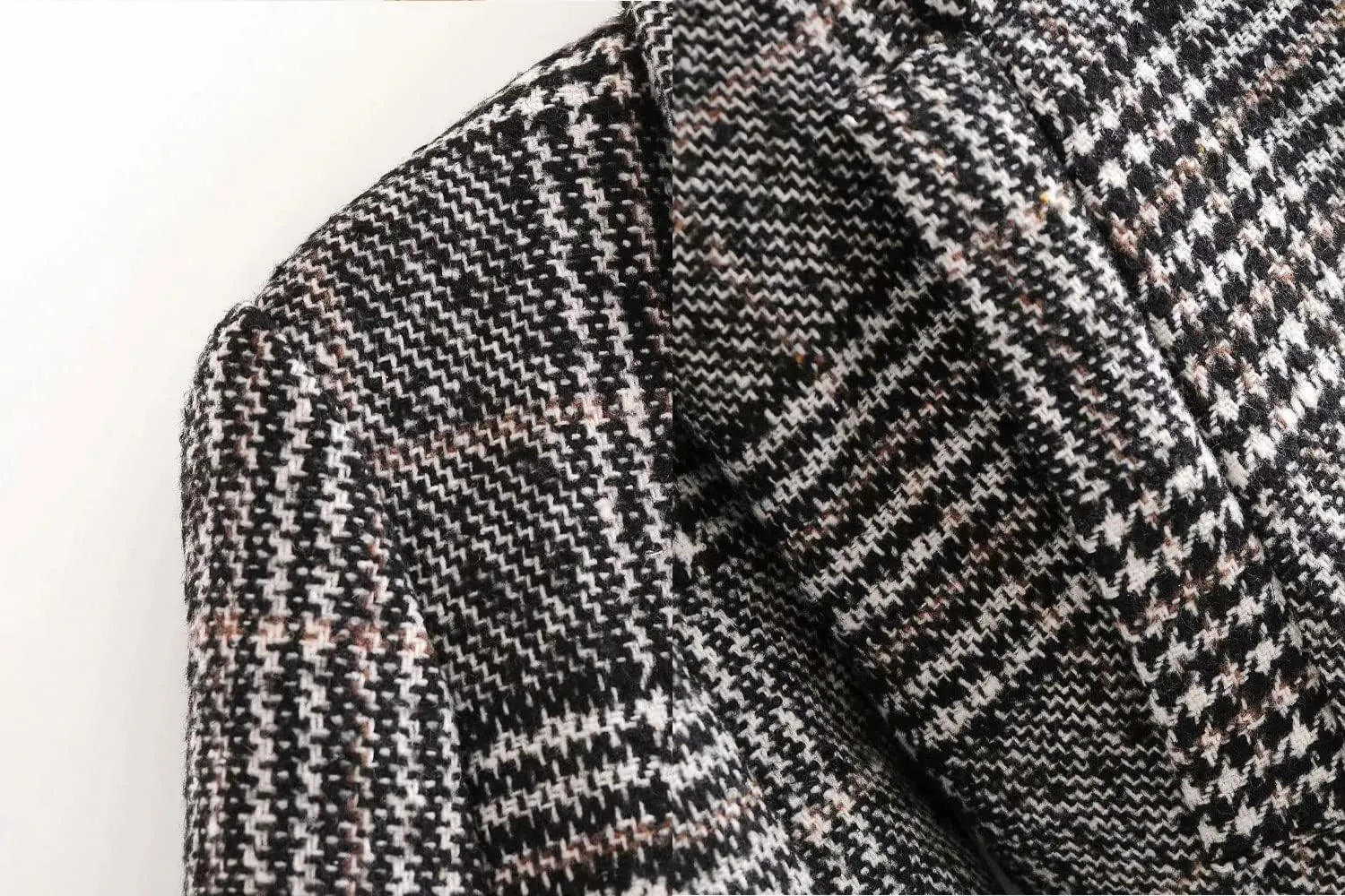 ebossy Women British Thoundstooth Plaid Double Breasted Trench Coat Notched Lapel Loose Wool Blend Outwear