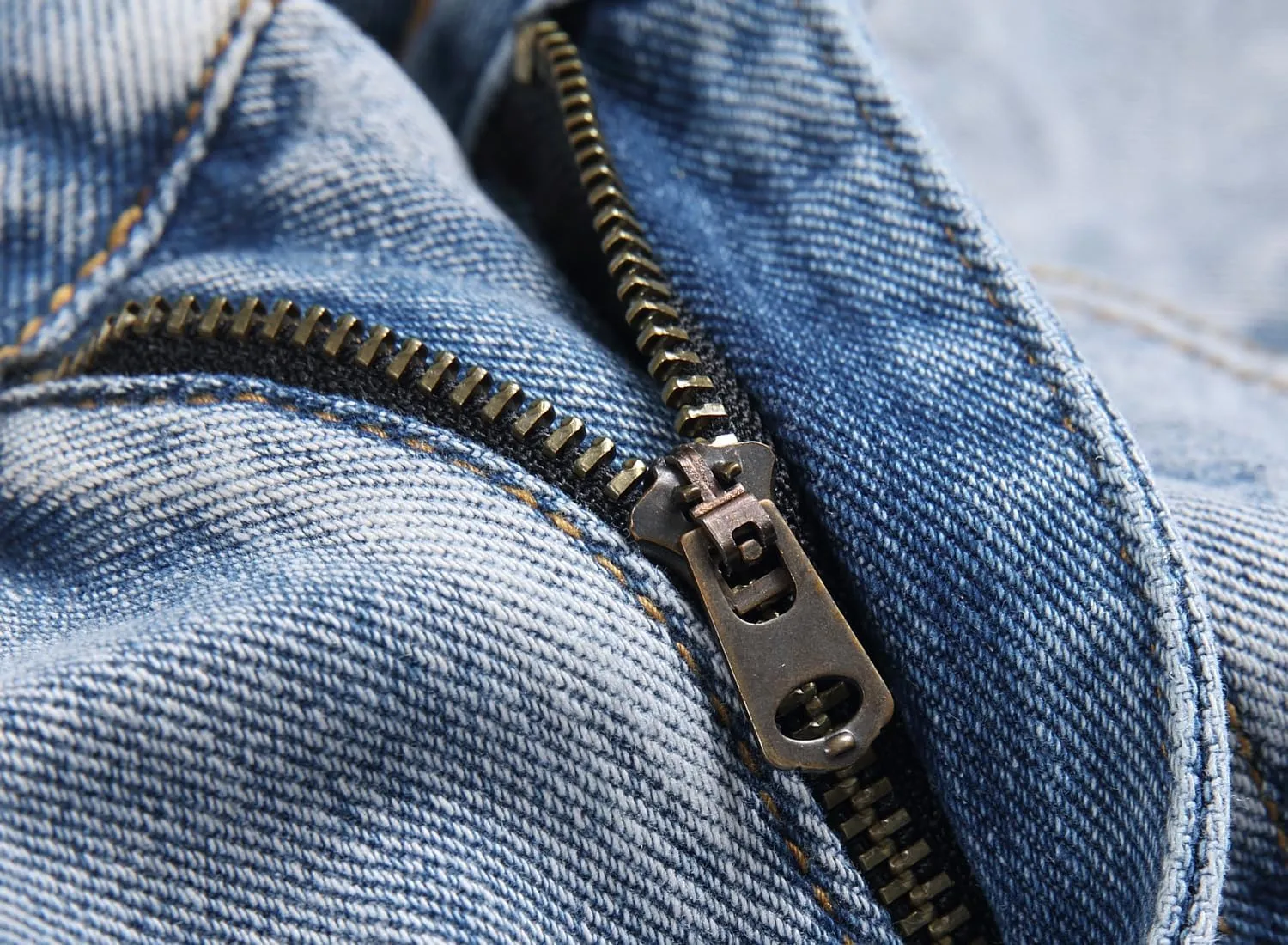 Men's Distressed Ripped Slim Fit Denim Jeans Pants