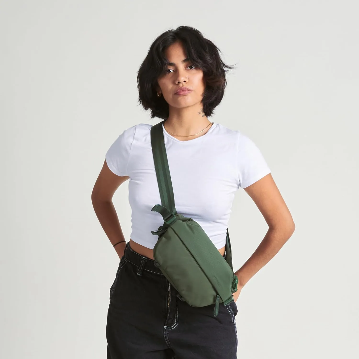 Moment Everything Sling  Water-Resistant Everyday Crossbody Bag | 2L & 4L Sizes (Gen 2, Black, 2L)