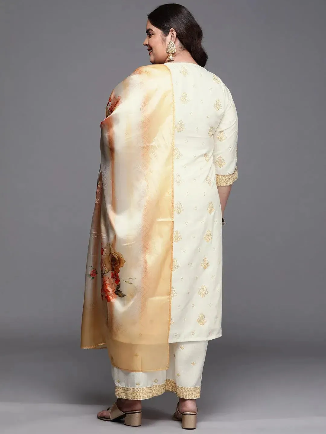 Plus Size Cream Printed Silk Blend Straight Kurta With Palazzos & Dupatta