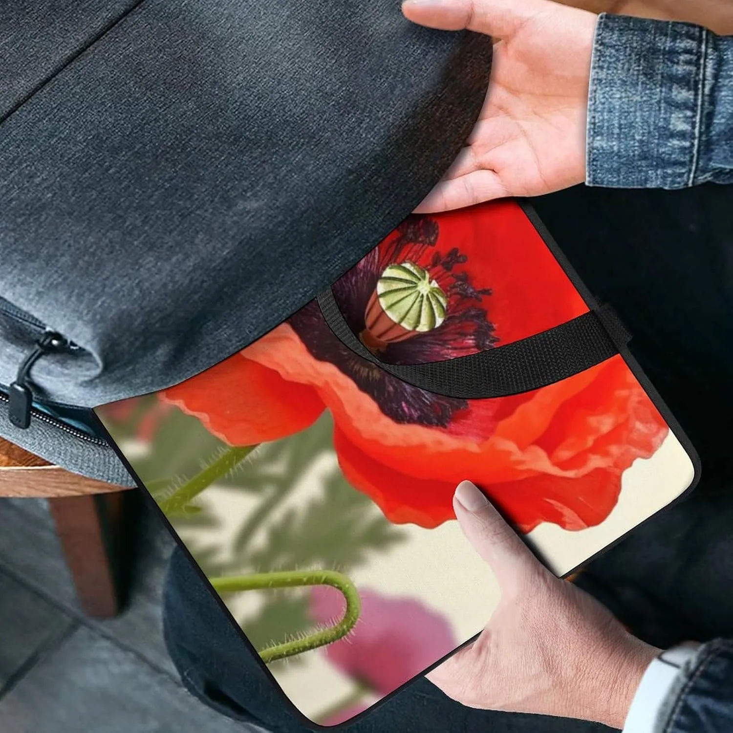 Poppy Flower Laptop Bag Durable Laptop Sleeve Water-Resistant Notebook Bag for Computer Or Tablet