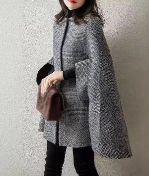 SOMTHRON Women's Elegant Plaid Poncho Single Breasted 3/4 Sleeve Wool Blend Winter Cape Cloak Coat