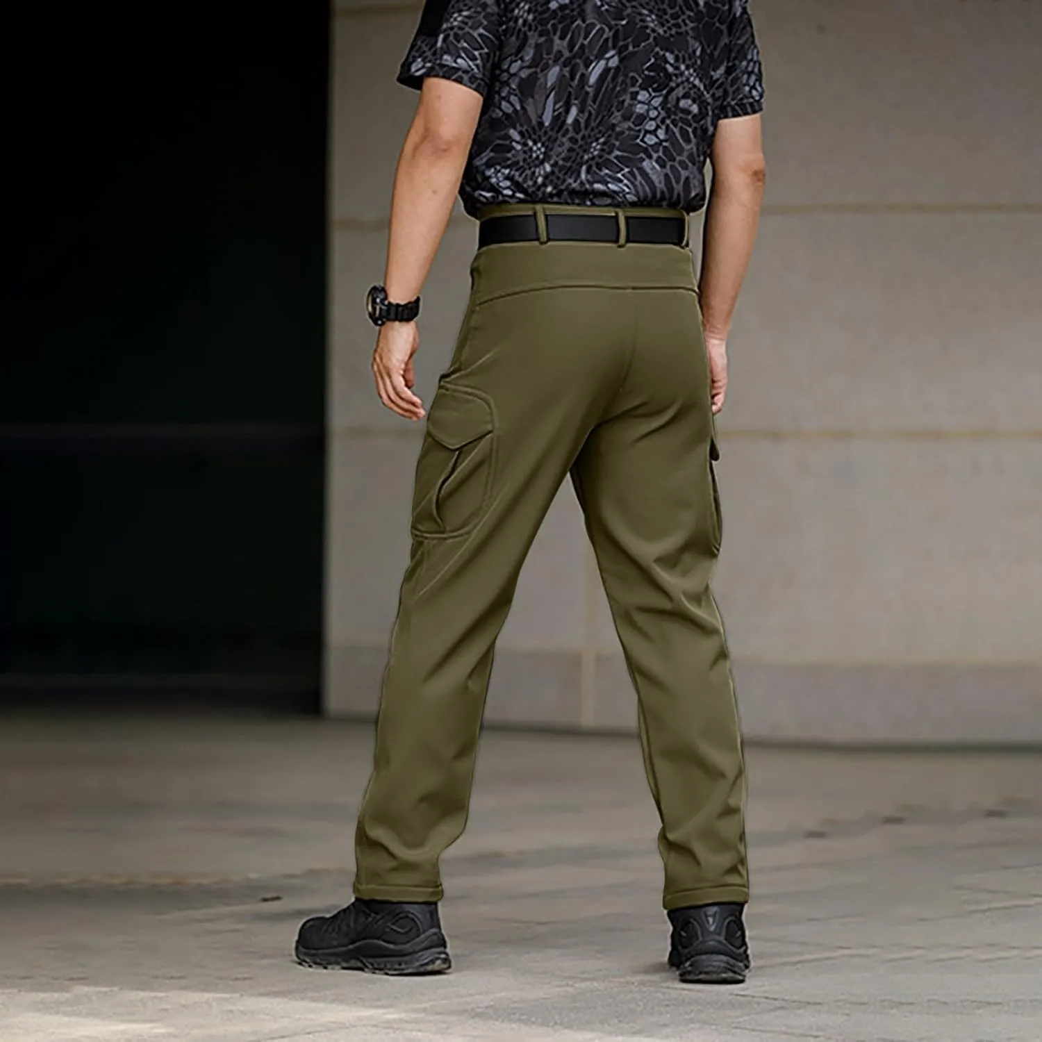Tactical Pants Men Waterproof Fleece Lined Work Pants Ripstop Slim Fit Cargo Pants with Zipper Pockets Snow Ski Pants