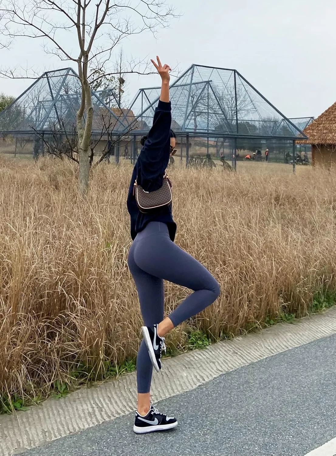 V Cross Waist Leggings for Women-Tummy Control Workout Soft Running High Waisted Non See Through Yoga Pants