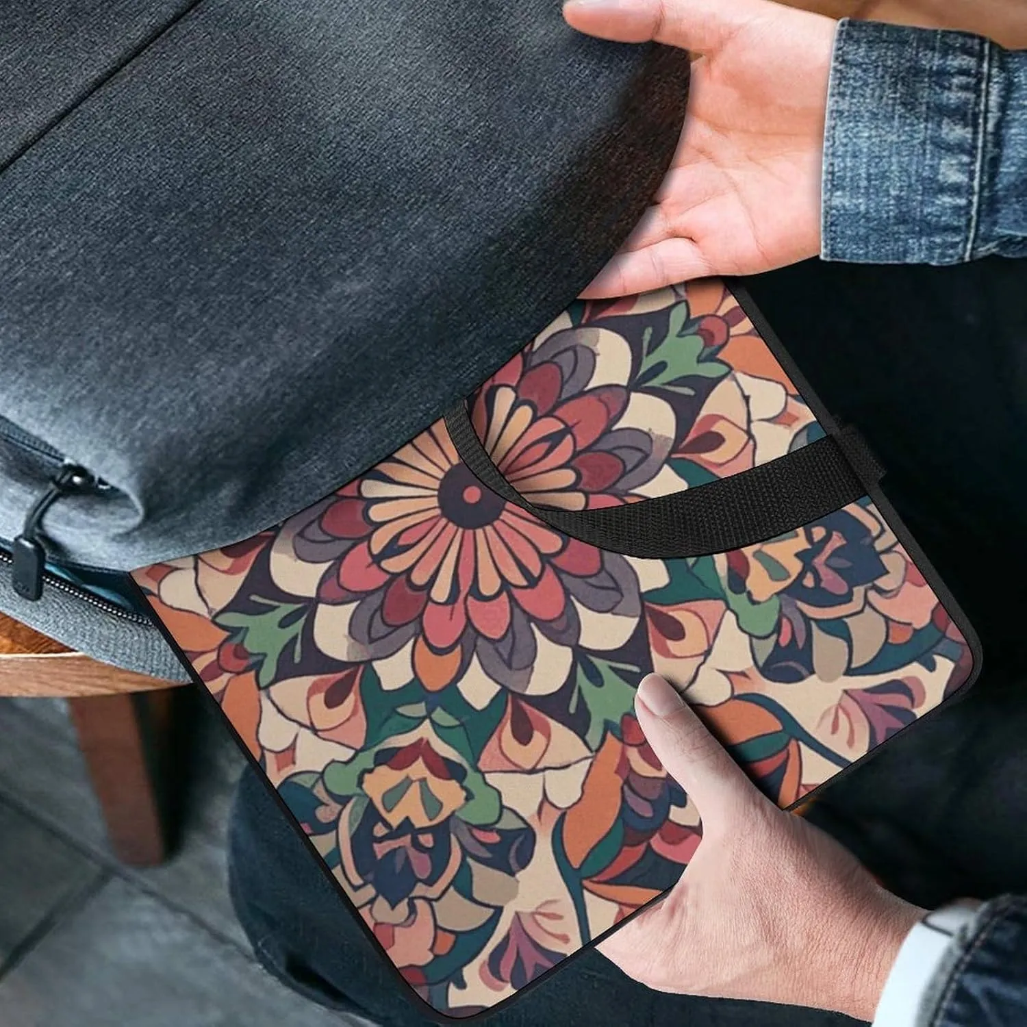 Vintage Mandala Laptop Bag Durable Laptop Sleeve Water-Resistant Notebook Bag for Computer Or Tablet