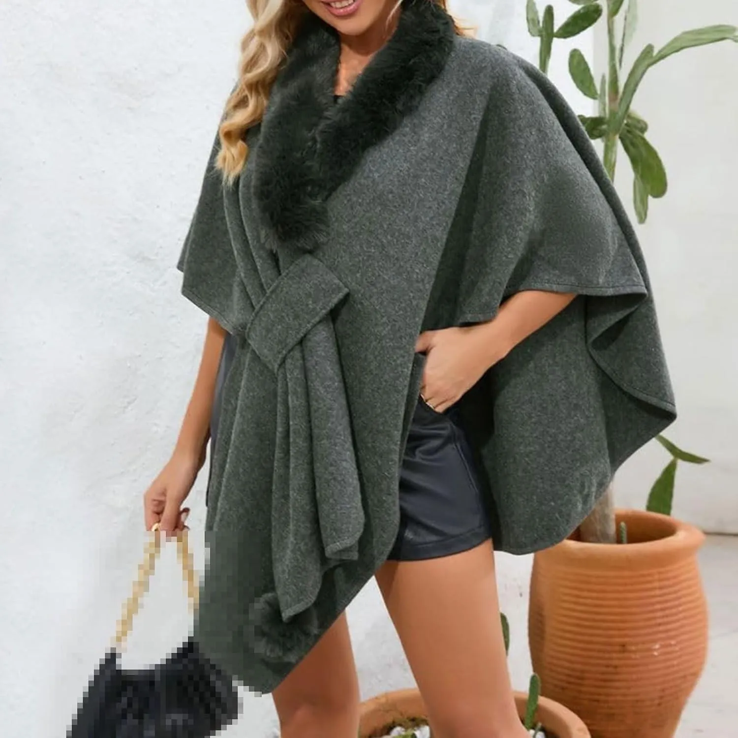 Womens Batwing Sleeve Fur Collar Cloak Shawl Scarf, Faux Fur Shawls Jackets V Neck Cape Coats Wraps Winter Scarves