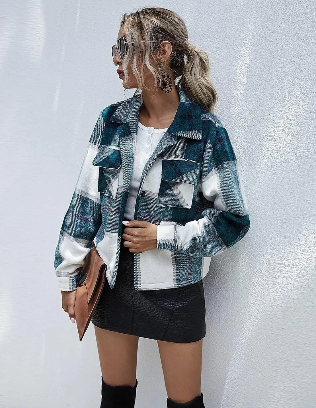 Women's Casual Flannel Wool Blend Plaid Shacket Long Sleeve Single Breasted Button Short Jackets Coat