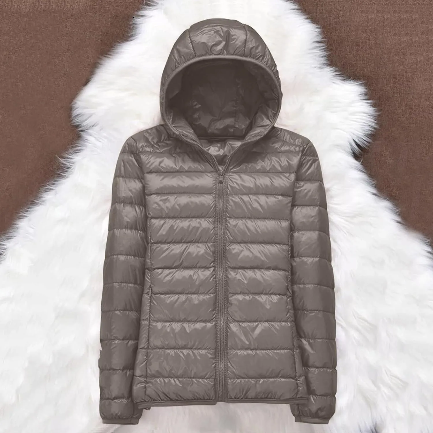 Women's Warm Hooded Down Jacket Packable Jacket Short Solid Lightweight Full Zip Outwear Winter Coat with Pockets